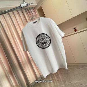 コピー 通販    半袖Tシャツバルマン風合いが魅力 一味違うデザイン 多様多彩.