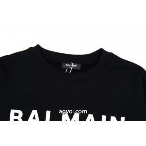 パーカーBALMAINどの年代にも好感度 スタイルアップ見えなシンプル 王道コンビブランド コピー 品.