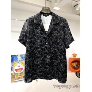 新品入荷 抜け感や着心地重視 カジュアルなスタイルシャツBALMAINスーパー コピー 販売..