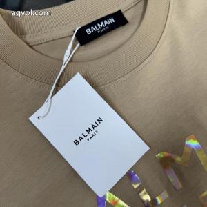 大人の色味 抜け感のある夏着物 ロゴが素敵BALMAIN 半袖T偽 ブランド 販売.