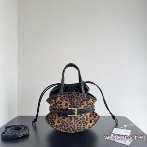 BALMAIN即納!最大半額 定番人気　薄手柔らか 根強い人気定番商品 バッグブランド 通販店.