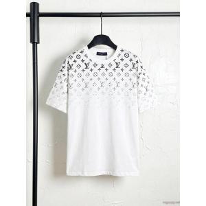 半袖TシャツLOUIS VUITTON激安 通販 ブランド2026のトレンド 季節の人気アイテム 人気新作登場