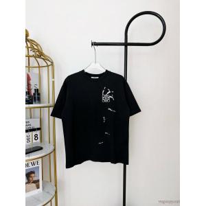 ブランド コピー 販売今季は色を使った注目新品 これは欲しい 着心地良くLOEWE半袖Tシャツ