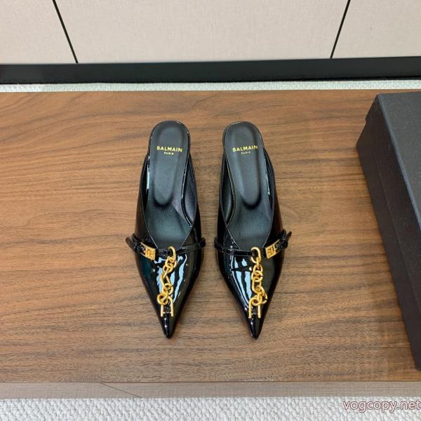 キレイ価格セール 品質保証 トレンド感満点にBALMAINブランド コピー 安心サンダル. 0 