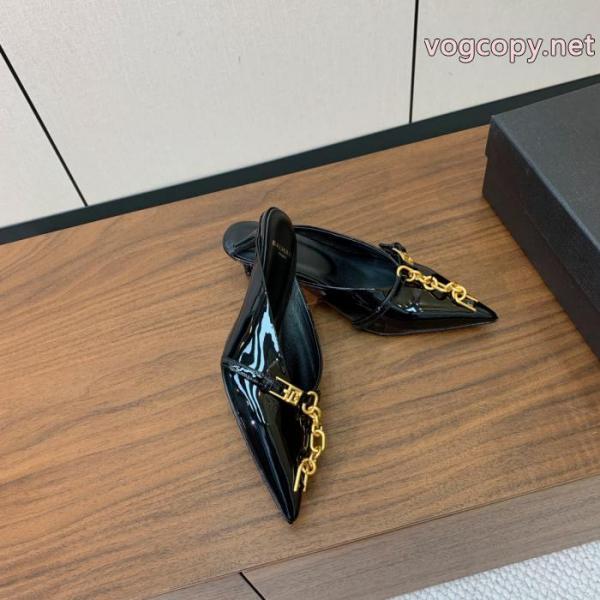 キレイ価格セール 品質保証 トレンド感満点にBALMAINブランド コピー 安心サンダル. 5 