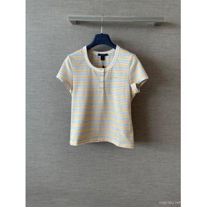 Tシャツブランド コピー 通販LOUIS VUITTON目を引く1着 大好評アイテム 海外モデル.