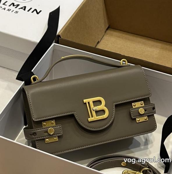 BALMAIN品薄お早めに 定価より50％OFF 旅行にも最適激安 ブランド バッグ. 0 