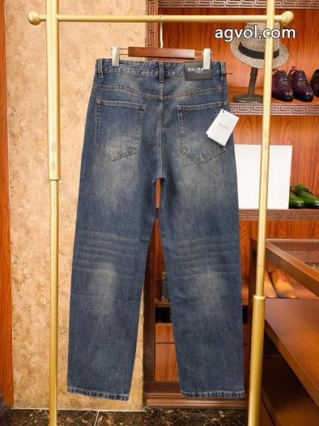 BALMAINジーンズブランド コピー 安心透け感優しい モデル大絶賛♪  大人気アイテム. 6 